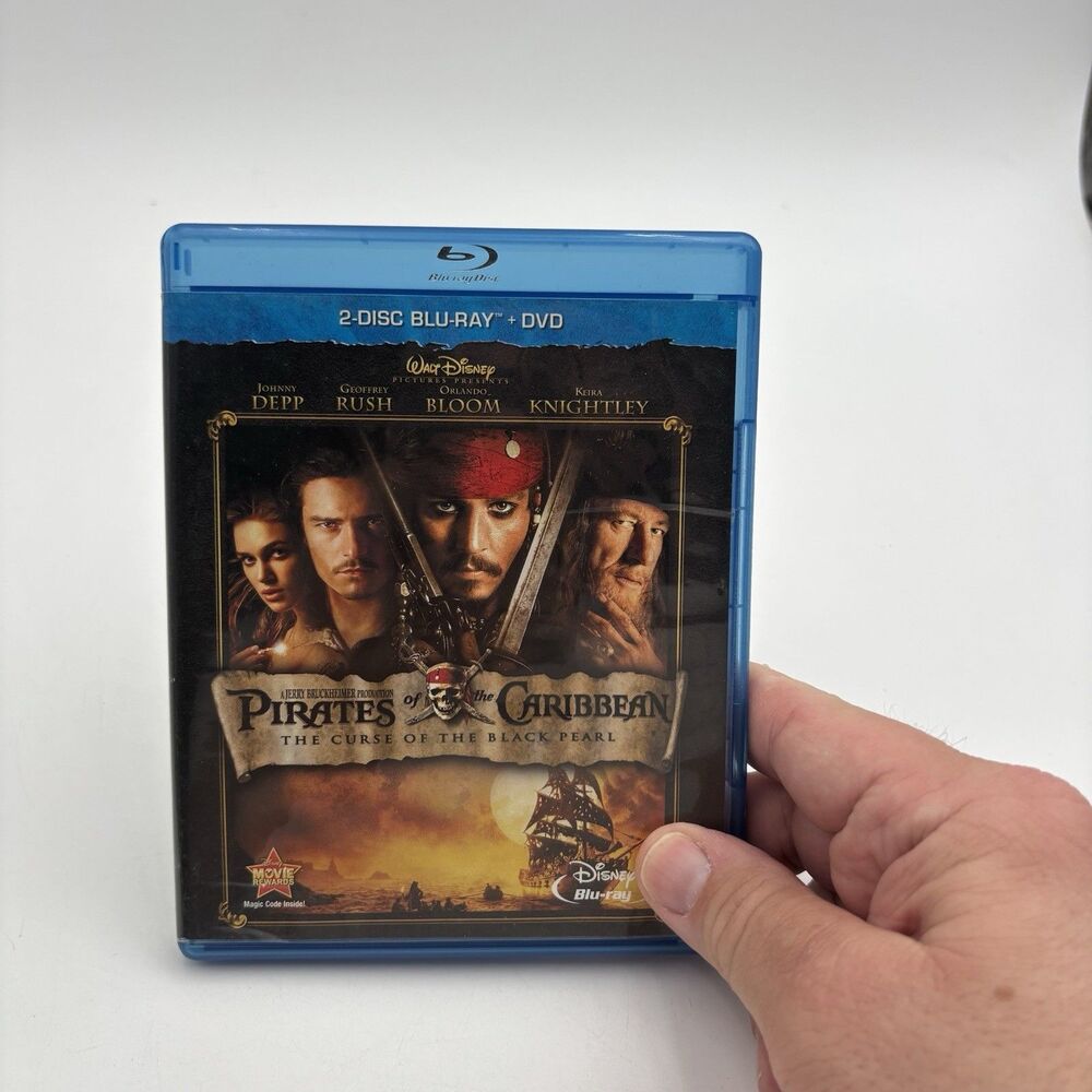 Disney Pirates Caribbean Curse Black Pearl Blu-ray DVD 3-Disc Johnny Depp